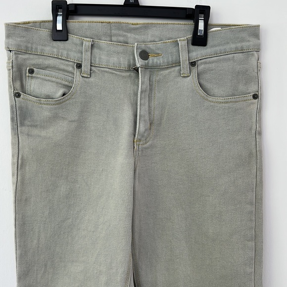 Cheap Monday Women’s Jeans size 31 in light gray Vintage cropped - Picture 2 of 8